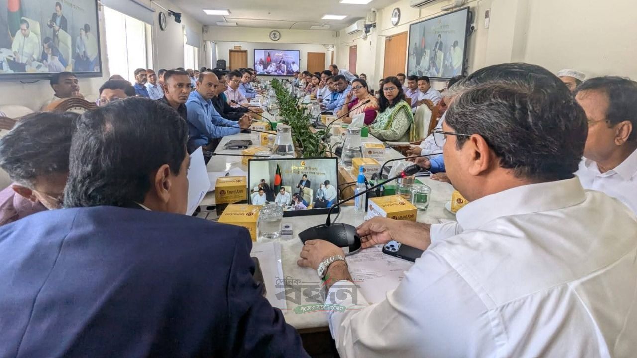 ৭ নভেম্বর প্রধানমন্ত্রীর উপস্থিতিতে ঢাকায় গ্রাম পুলিশ মহাসমাবেশ 