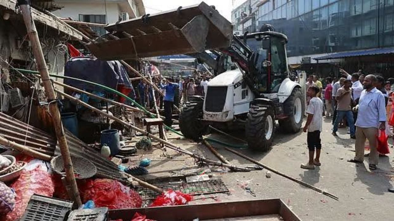 মিরপুর-১ এলাকায় ডিএনসিসির বড় উচ্ছেদ অভিযান,সড়ক ও ফুটপাত দখলমুক্ত করার উদ্দ্যোগ।